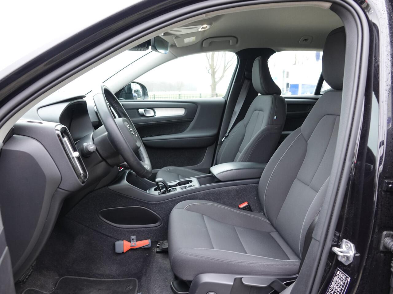 Volvo XC40 1.5 T4 Recharge Inscription Expr. NAVI | ECC | LED | CRUISE | PDC