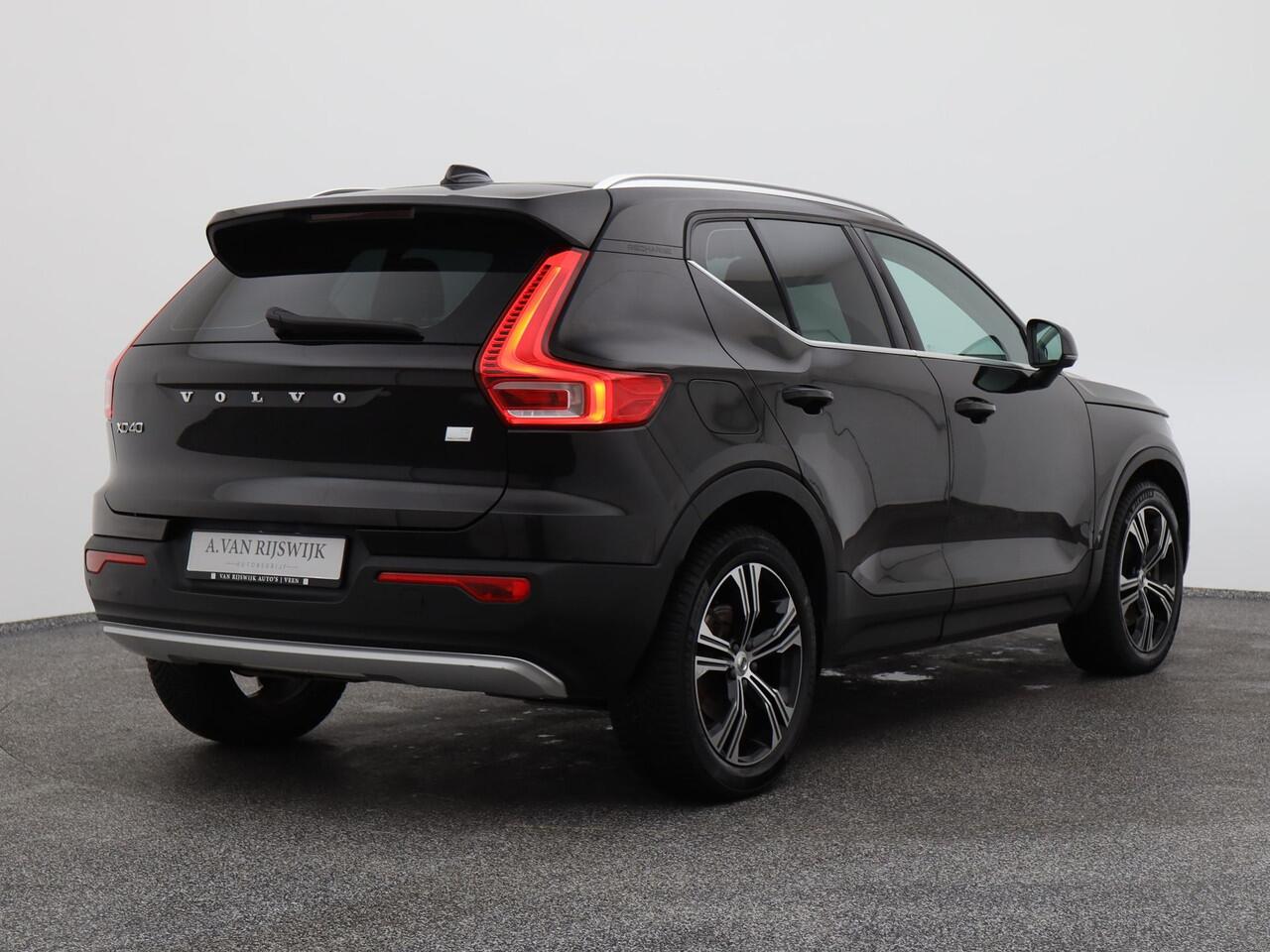 Volvo XC40 1.5 T5 Recharge Inscription | CAMERA | LEDER | KEYLESS