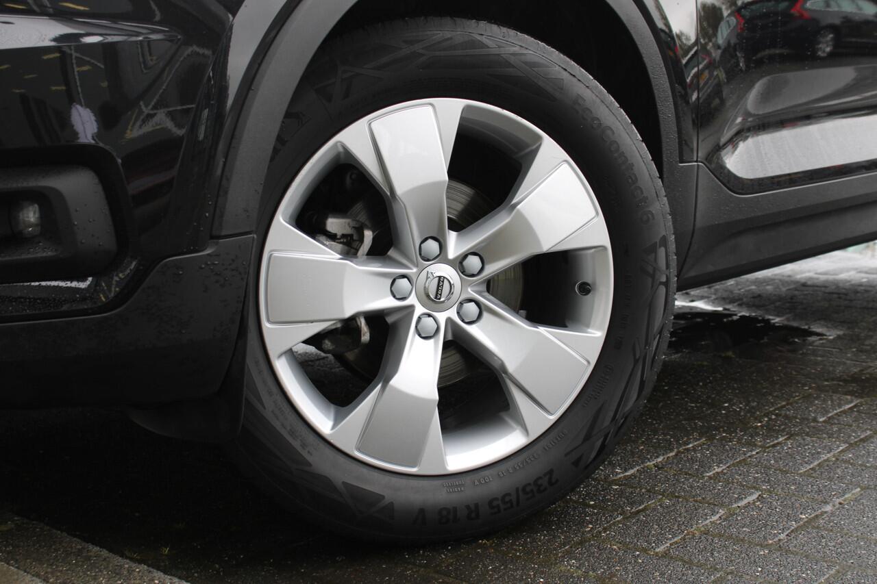 Volvo XC40 T2 Automaat Business Pro | Adapt. Cruise | El. Trekhaak | BLIS | Keyless | DAB | El. Achterklep