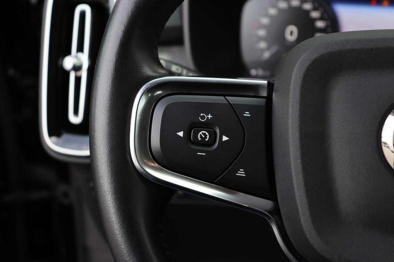 Volvo XC40 1.5 T5 Recharge Inscription | DAB | Carplay | 18 Inch |