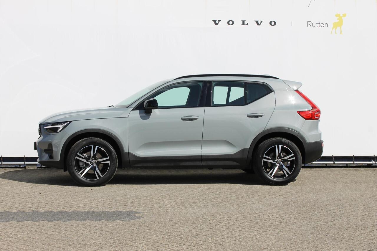 Volvo XC40 B4 211PK Automaat Plus Dark Google Infotainment / Verwarmbare voorruit / Semi elektrisch wegklapbare trekhaak / Elektrisch verstelbare voorstoelen met geheugen op de bestuurdersstoel