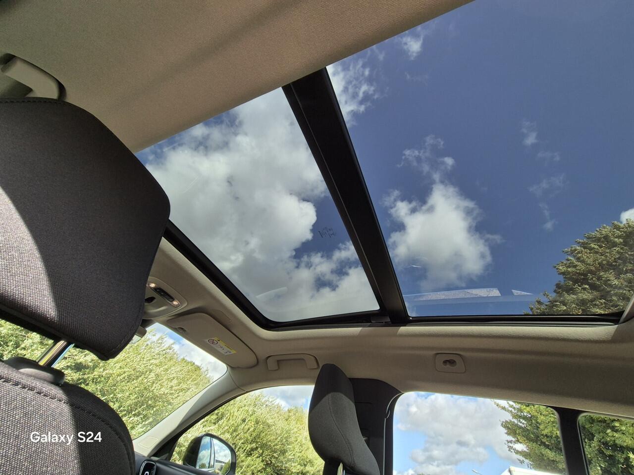 Volvo XC40 1.5 T4 Recharge Inscription Expression Panoramadak / Zeer Nette auto.