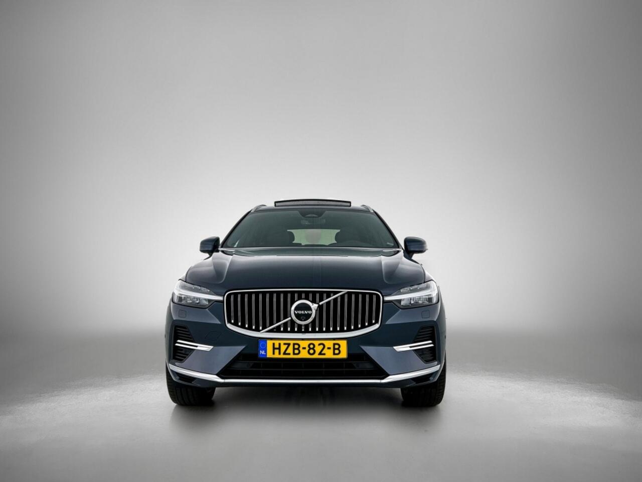 Volvo XC60 2.0 T8 AWD Ultimate Bright | 360° Camera | 21inch velgen |