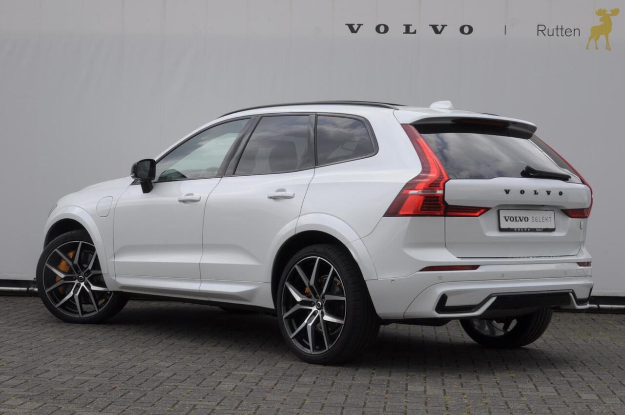 Volvo XC60 T8 455PK Automaat AWD Polestar Engineered Bowers en Wilkins audio/ Head-up display / / Panoramadak / BLIS / Elektrisch bedienbare voorstoelen / Memory seats / Verwarmbare stoelen / Keyless entry /