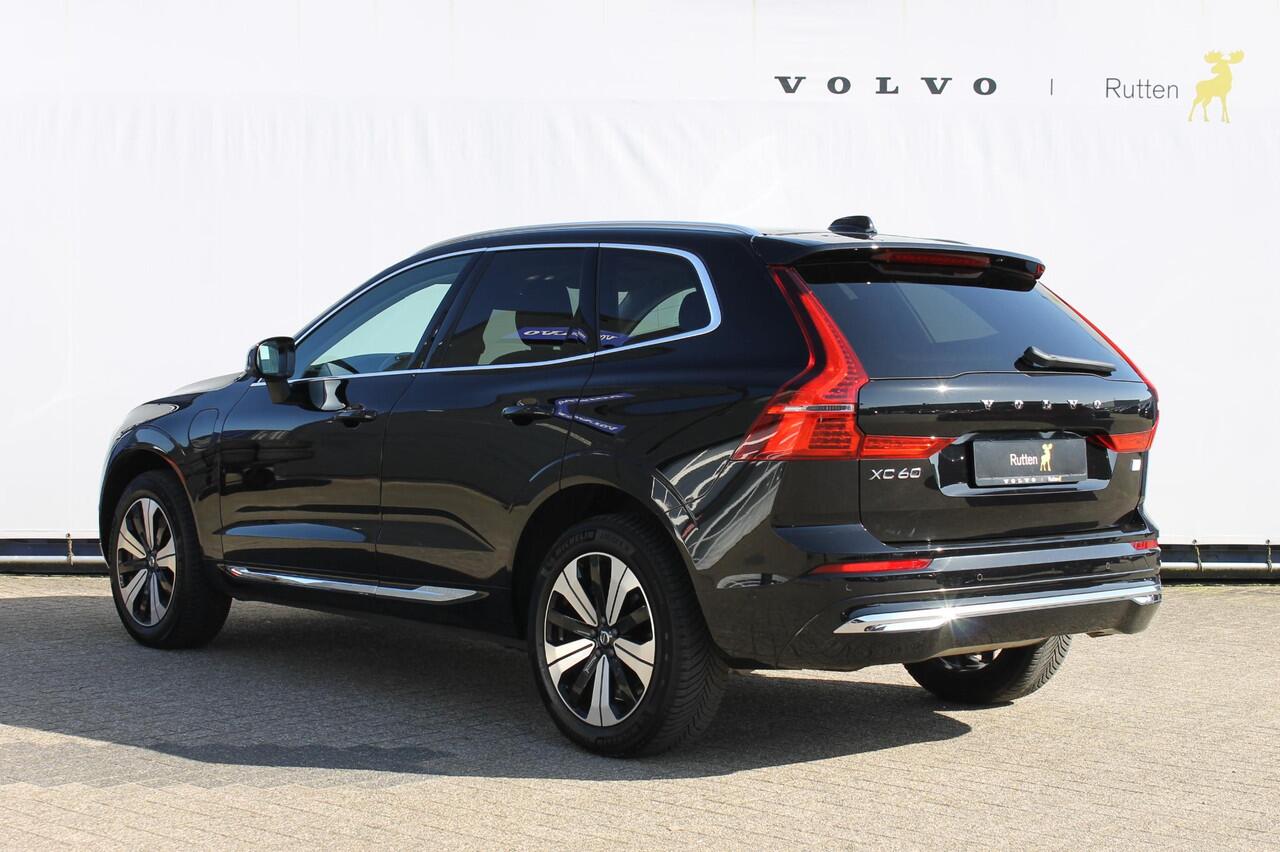 Volvo XC60 T6 350PK Plug-in hybrid AWD Plus Bright Long range / Adaptieve cruise control / Panoramadak / Apple carplay / Parkeersensoren met 360 camera / Elektrische achterklep / Elektrische stoelen met geheugen / Stoel en stuurwielverwarming
