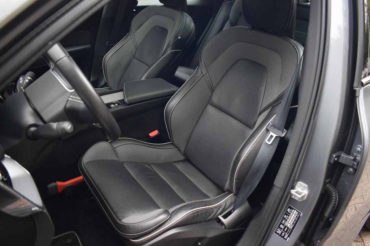 Volvo XC60 2.0 Recharge T6 AWD R-Design met Pano/Camera/Leder