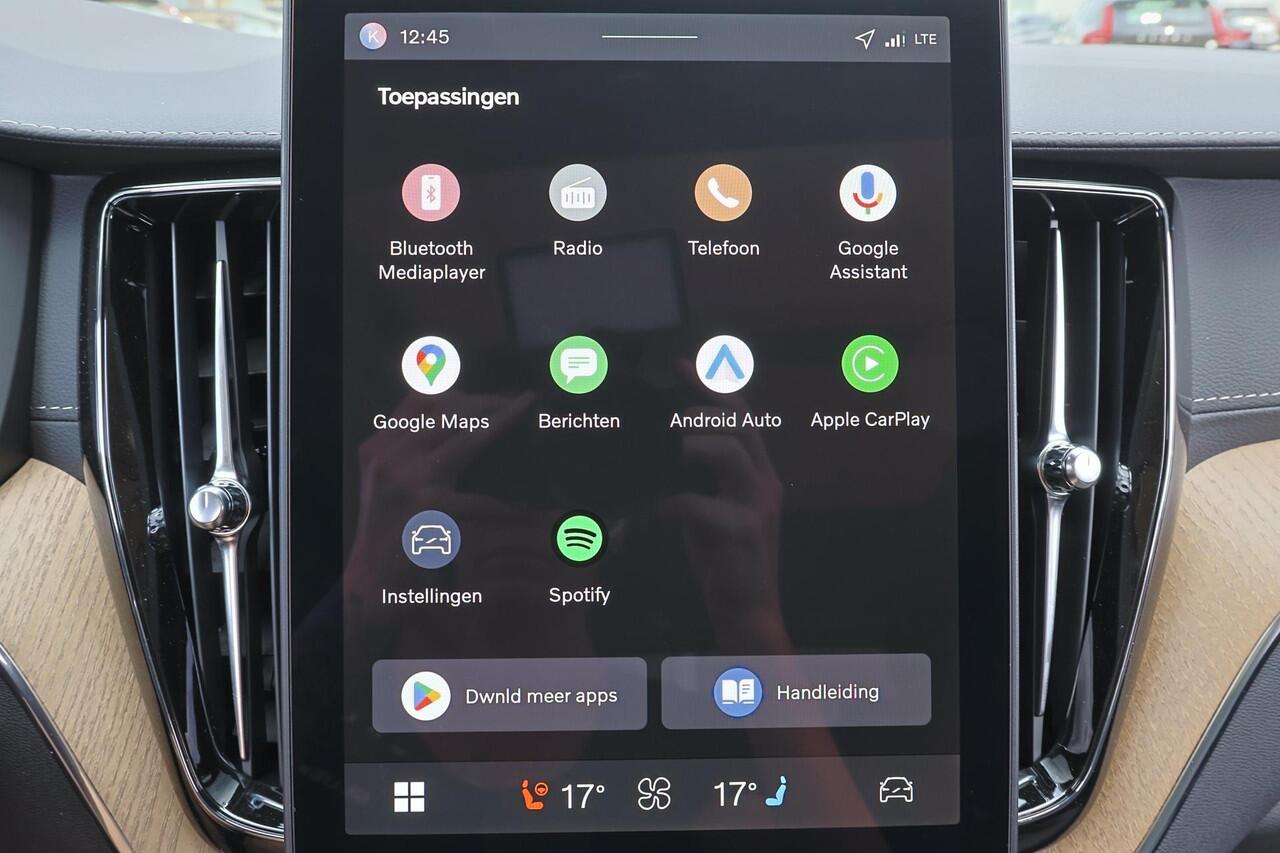 Volvo XC60 T8 Recharge AWD Ultra Dark - Panorama/schuifdak - IntelliSafe Assist & Surround - Massage&Ventilatie stoelen - 360º Camera - Harman/Kardon audio - Nappa leder - Adaptieve LED koplampen - Verwarmde voorstoelen, stuur & achterbank - Parkeersensoren voor & a