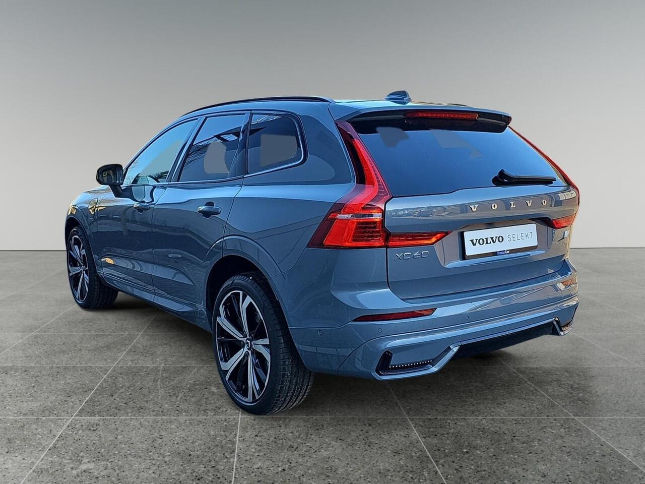 Volvo XC60 T8 Plug-in hybrid AWD Ultimate Dark | 360° camera | Harman Kardon |