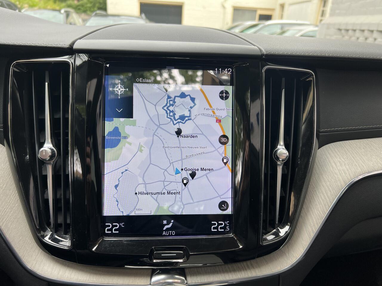 Volvo XC60 2.0 Recharge T8 AWD Inscription Leer BLIS BTW Auto