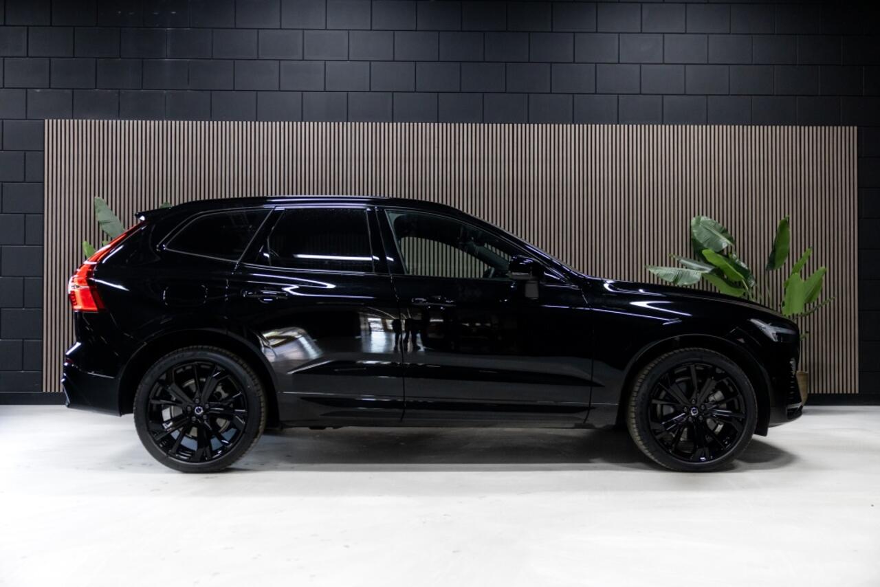 Volvo XC60 XC 60 T6 AWD Ultra Black | Massage | B&W | Pano | HuD |