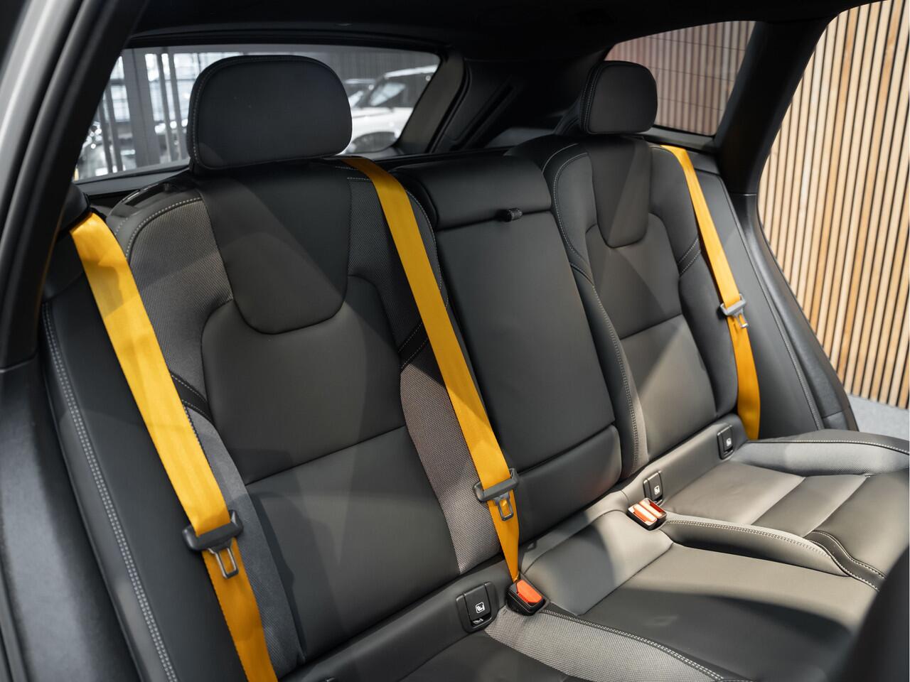 Volvo XC60 T8 Plug-in-hybrid AWD Polestar Engineered 2.0 T8 Polestar