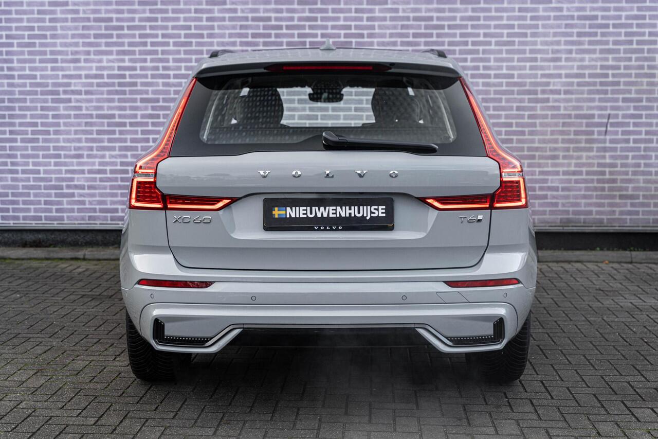 Volvo XC60 2.0 T6 Plug-in hybrid AWD Plus Dark | Trekhaak | 360 camera | Adaptive Cruise Control | Google Maps navigatie | Panoramadak | Verwarmbare achterbank/voorstoelen/stuurwiel | Elektrische stoelverstelling | Dodehoekdetectie |