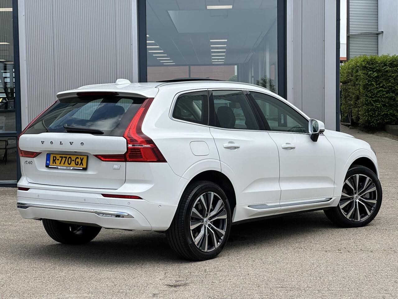 Volvo XC60 2.0 T6 Plug-in hybrid AWD Inscription Exclusive | Head-Up/Pano-Dak/Leder/H&K/Winterpakket/20"
