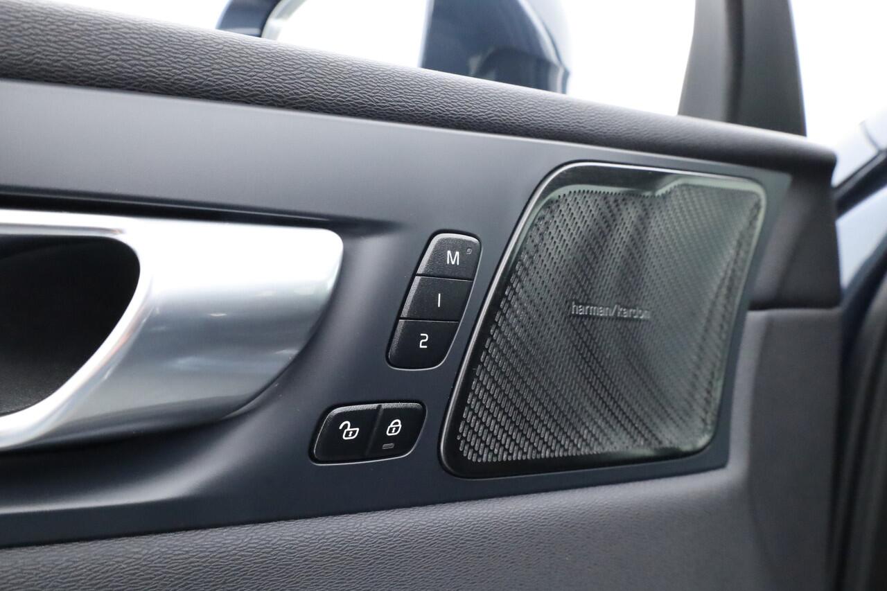 Volvo XC60 T6 Recharge Plus Bright | Pano | Memory seats | 360cam | Leder | 21'' | Harman Kardon