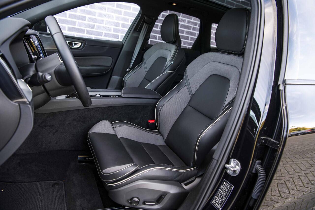 Volvo XC60 2.0 T6 Plug-in hybrid AWD Plus Black Edition | Adaptieve Cruise Control | Panoramadak | Harman Kardon Audio | 360° Parkeercamera | Stoel-/Stuurverwarming | Dodehoek Detectie |