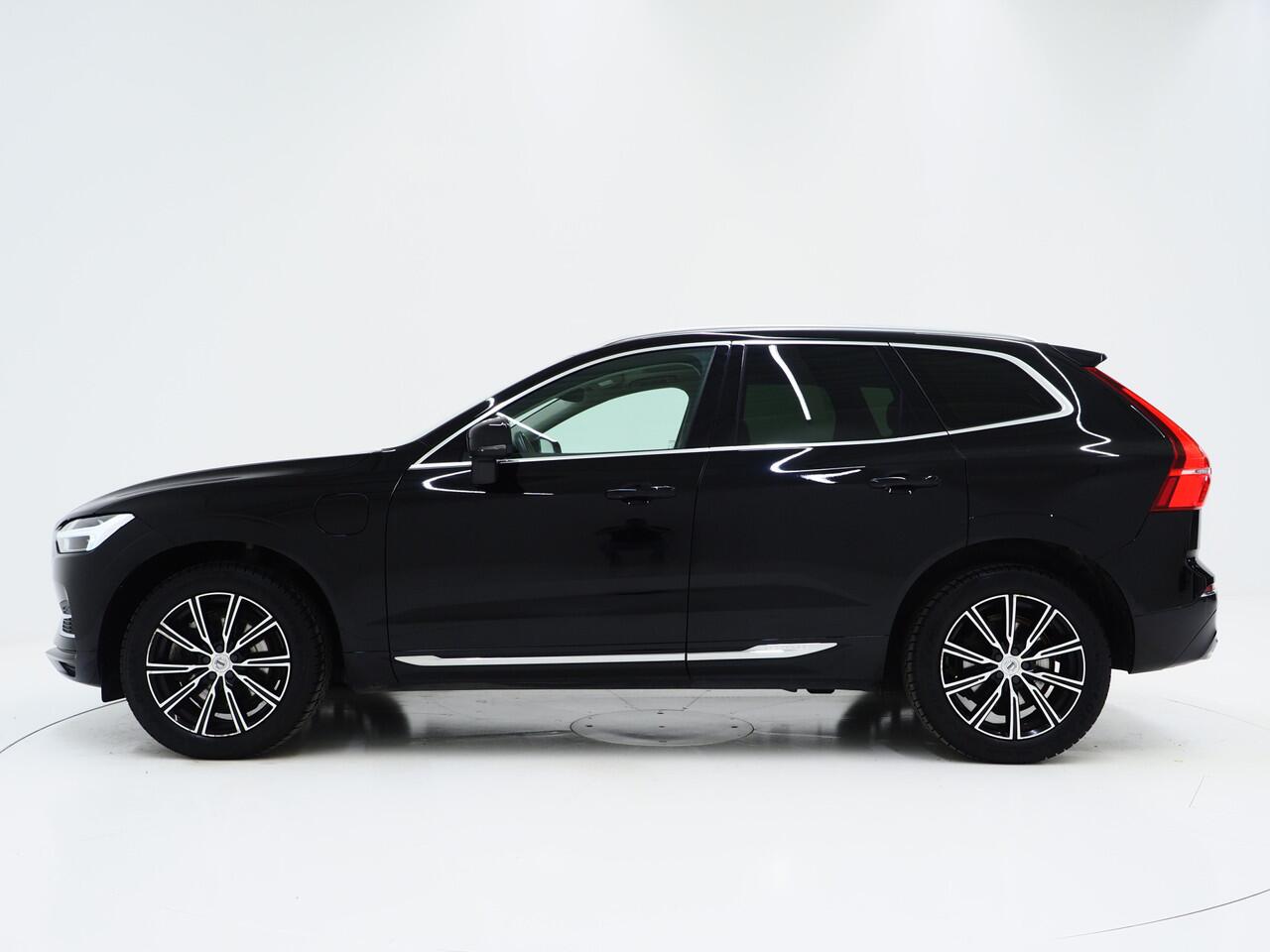 Volvo XC60 2.0 Recharge T8 AWD Inscription | Panoramadak | Pilot Assist | Keyless | Adaptive Cruise | Camera