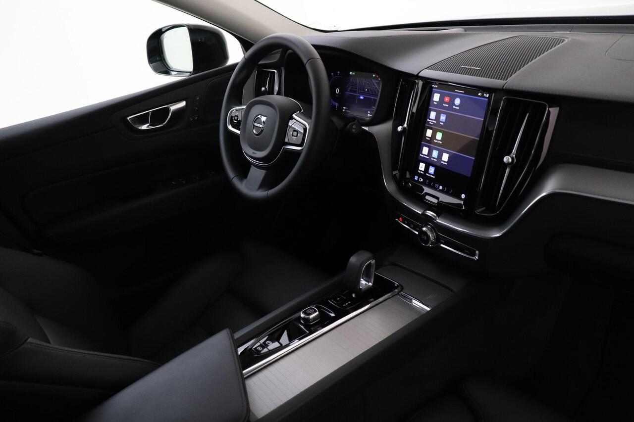 Volvo XC60 T6 PLUG-IN HYBRID AWD ULTRA DARK -PANO.DAK|HARMAN/KARDON|360°CAM|TREKHAAK|20"|HEAD-UP DISP.