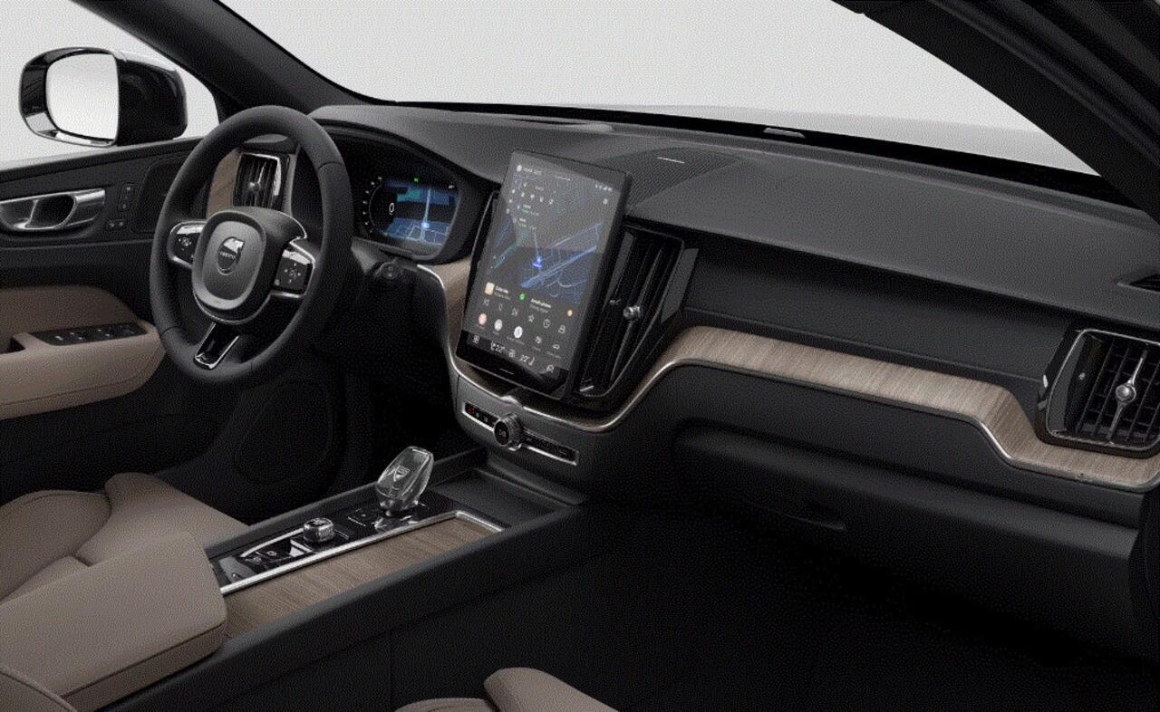 Volvo XC60 T6 350PK Automaat AWD Ultra Bright Climate / Luchtvering / Panorama dak / Head Up-Display / 360 Camera / Cardamom Leder / 21'' LM Velgen /