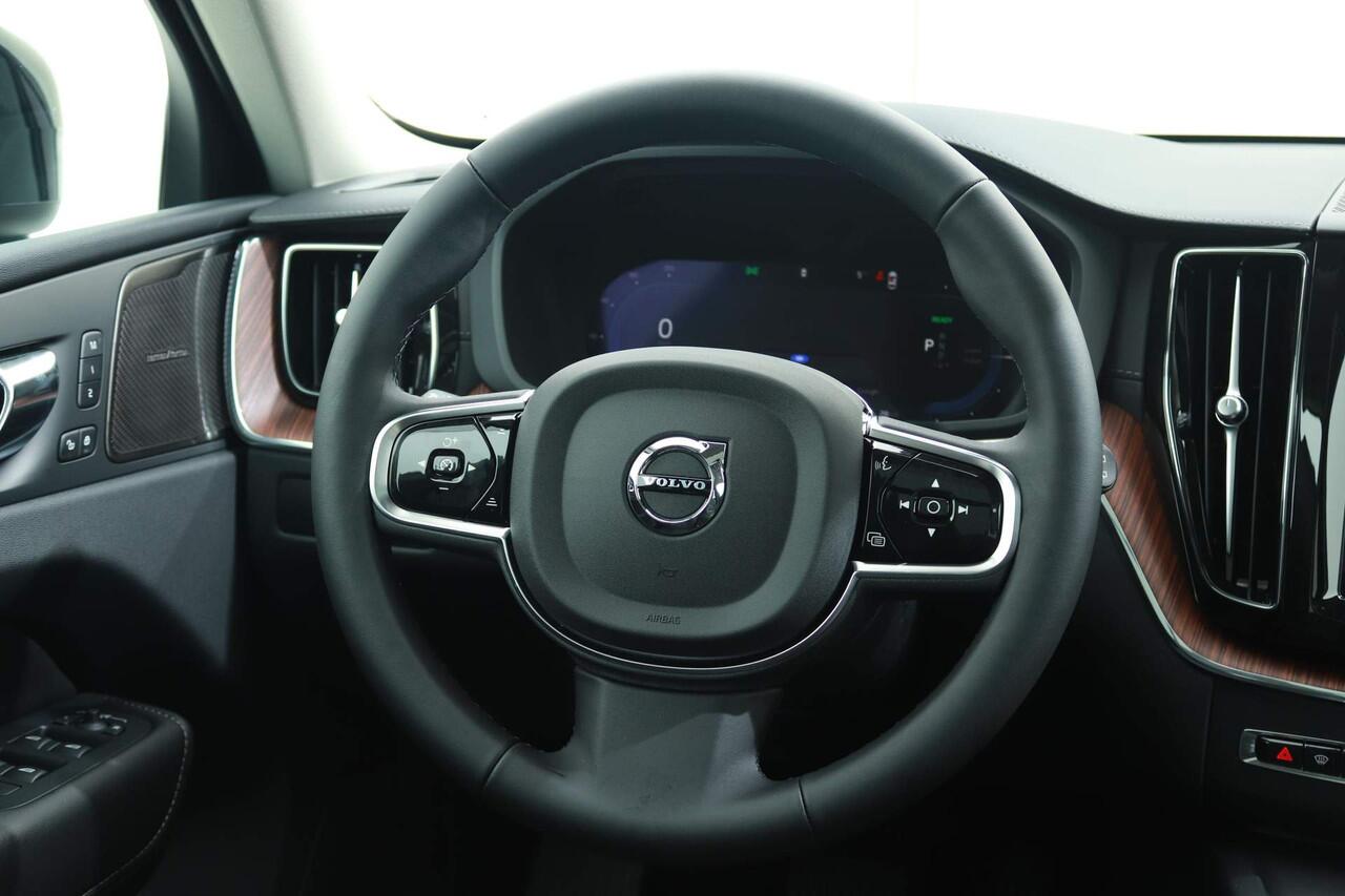 Volvo XC60 2.0 RECHARGE T8 455PK AWD ULTRA DARK AUT8 | Luchtvering | Massage | Nappa Leer met stoelkoeling
