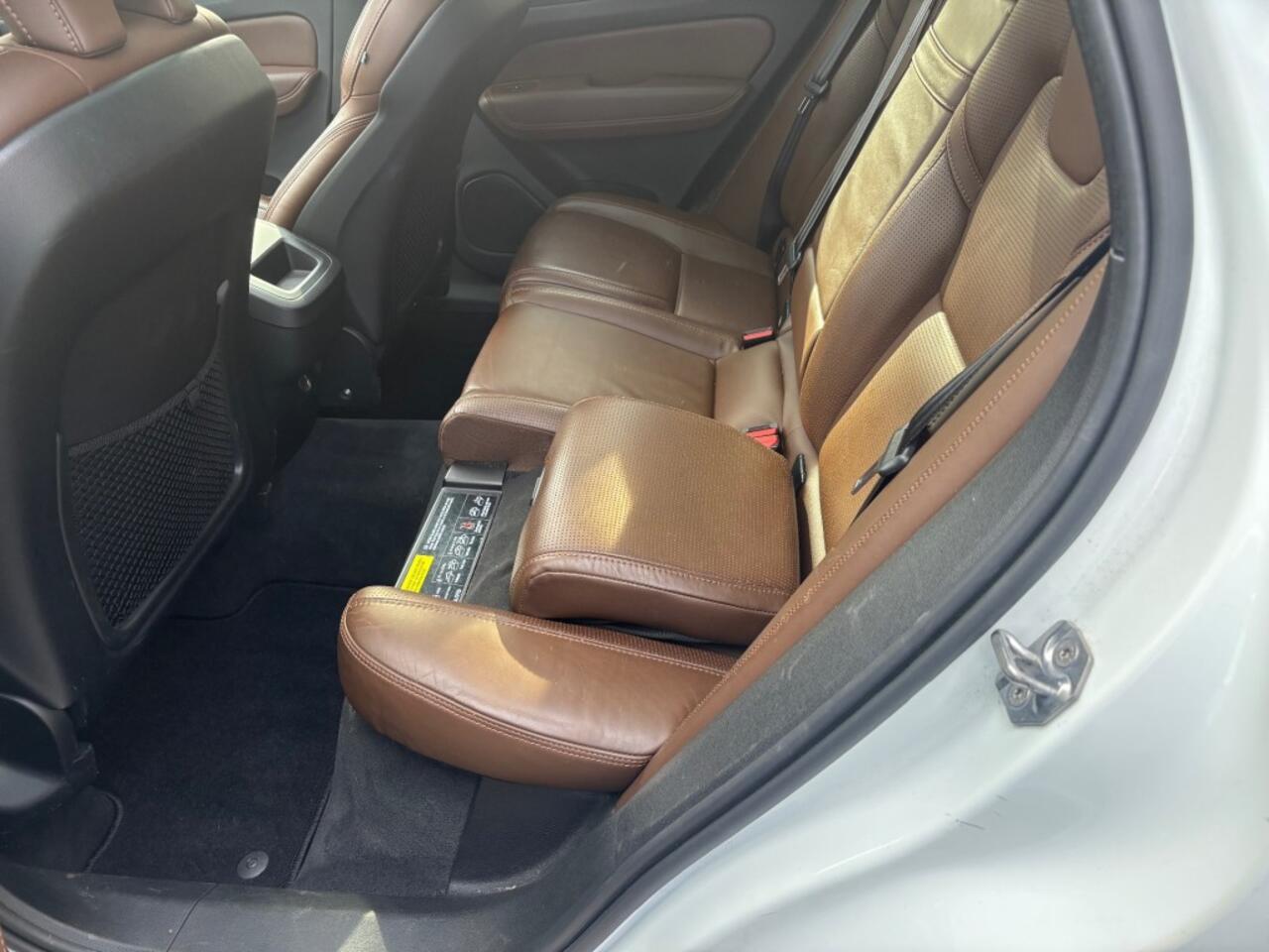 Volvo XC60 2.0 T5 AWD INSCR.