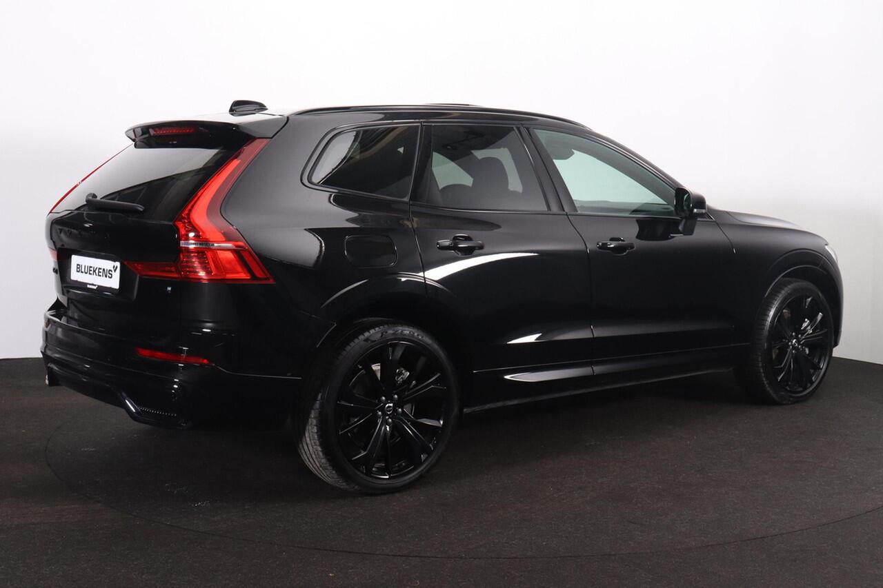 Volvo XC60 T6 Recharge AWD Plus Black Edition - Panorama/schuifdak - IntelliSafe Assist & Surround - Adaptieve LED koplampen - Parkeercamera achter - Verwarmde voorstoelen, stuur & achterbank - Parkeersensoren voor & achter - Elektr. bedienb. voorstoelen met geheuge