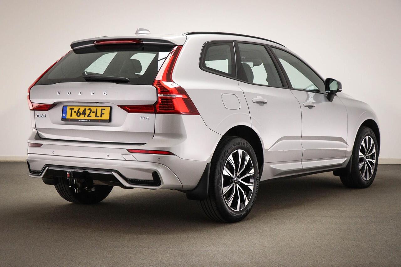 Volvo XC60 B4 Ultimate Dark | TREKHAAK | LEDER | STOELVERWARMING | DAB | APPLE