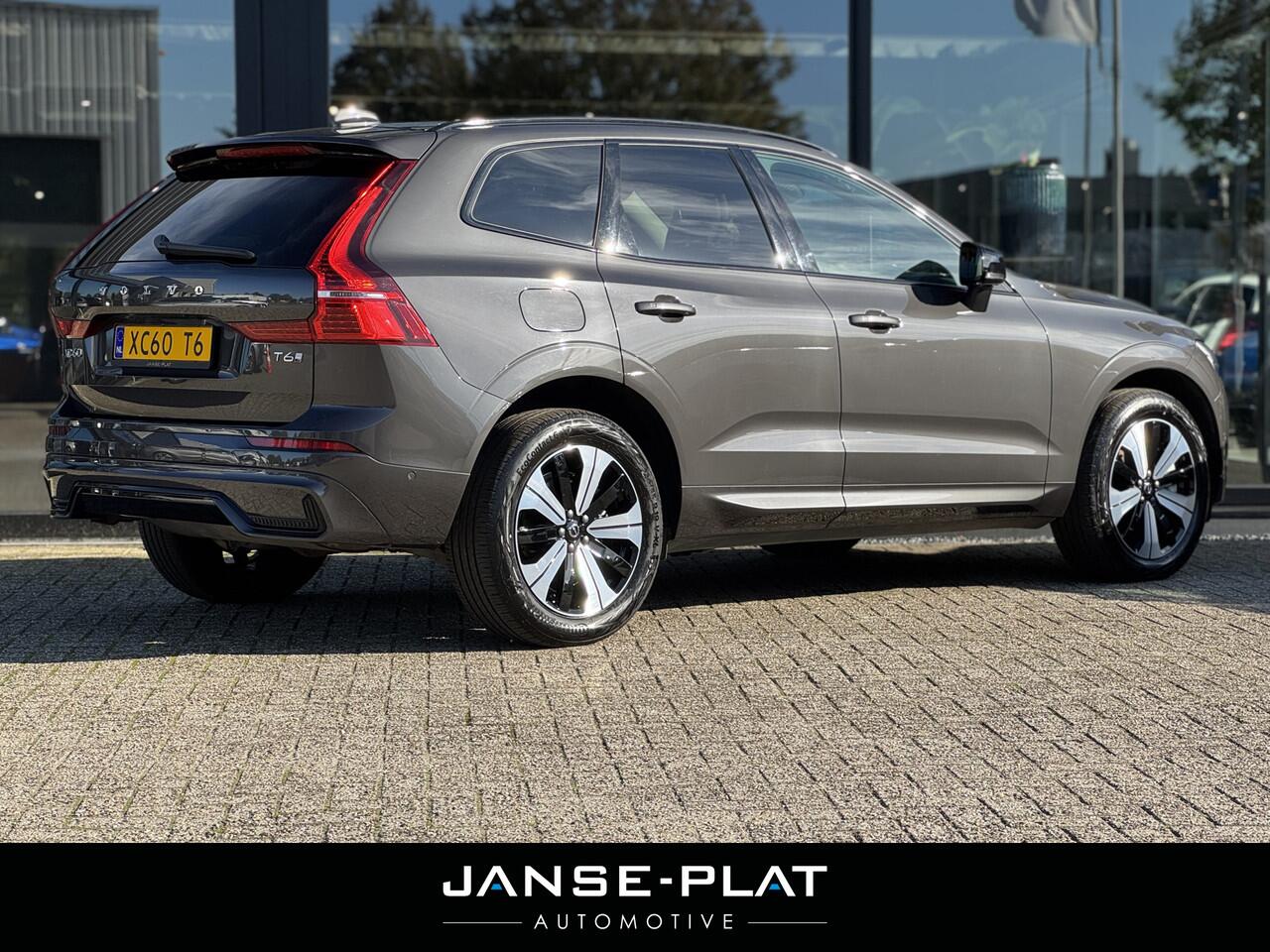 Volvo XC60 2.0 T6 Plug-in hybrid AWD Plus Dark | Pano | 360 Cam | Leder | Harman/Kardon |