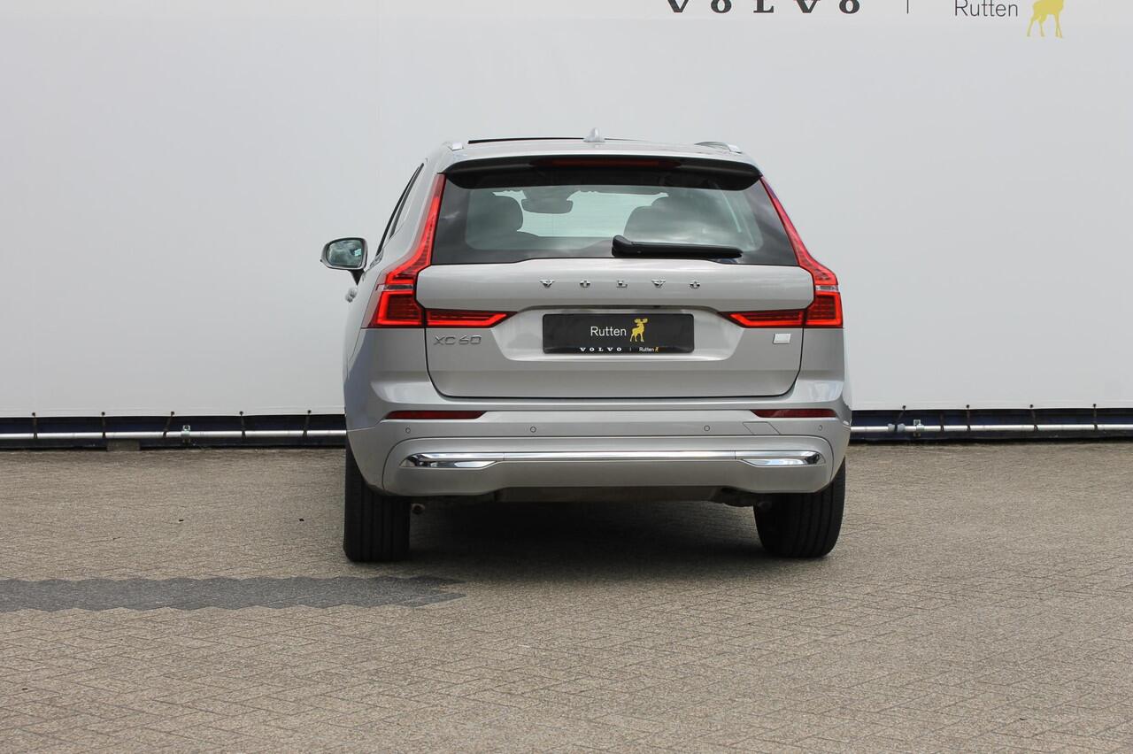 Volvo XC60 T6 350PK Long Range Plug-in hybrid AWD Plus Bright Panoramisch schuif-kanteldak / Google infotainment / Lederen bekleding / Parkeersensoren voor en achter met parkeercamera / Road Sign information / Cruise Control