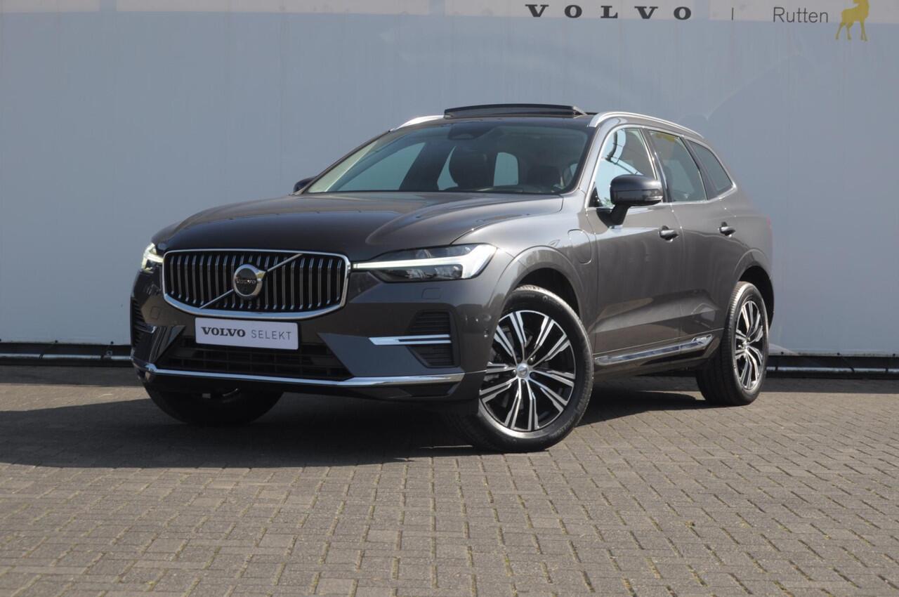 Volvo XC60 T8 390PK Automaat AWD Ultra Bright / Head-up display / Trekhaak/ Harman Kardon audio / Panoramadak / BLIS / Elektrisch bedienbare voorstoelen / Memory seats / Verwarmbare stoelen / Keyless entry /