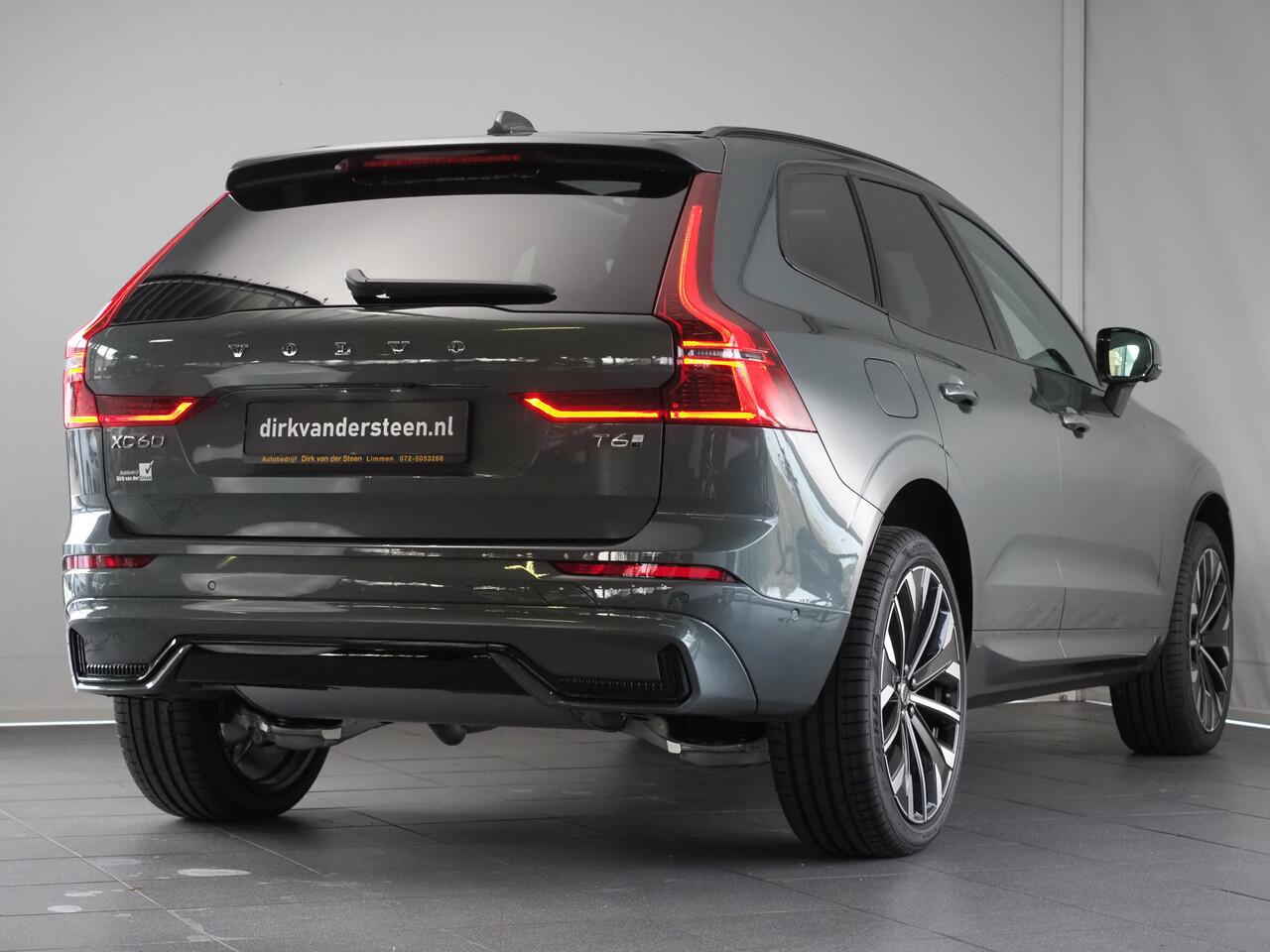 Volvo XC60 2.0 T6 Plug-in hybrid AWD Ultra Dark "Facelift" | Luchtvering | Bowers & Wilkins | Masage Stoelen | Stoelventilatie | Voorstoelen En Achterstoelen Verwarmd | Trekhaak (elektrisch uitklapbaar)