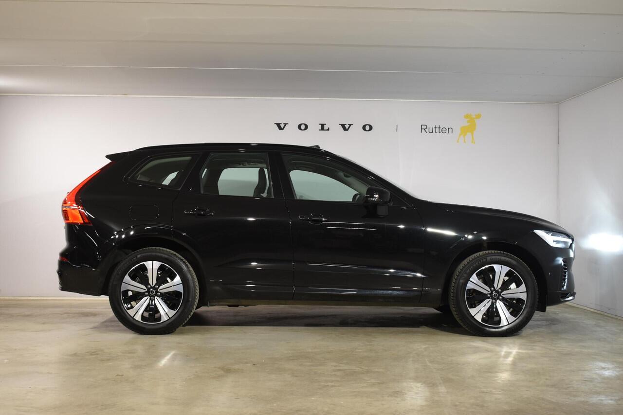 Volvo XC60 T6 350PK Automaat Plug-in Hybrid AWD Plus Dark / Navigatie / 360 Camera / Adaptieve Cruise Control / Stuur & Stoelverwarming / Elektr. Achterklep / Schuifdak / Trekhaak