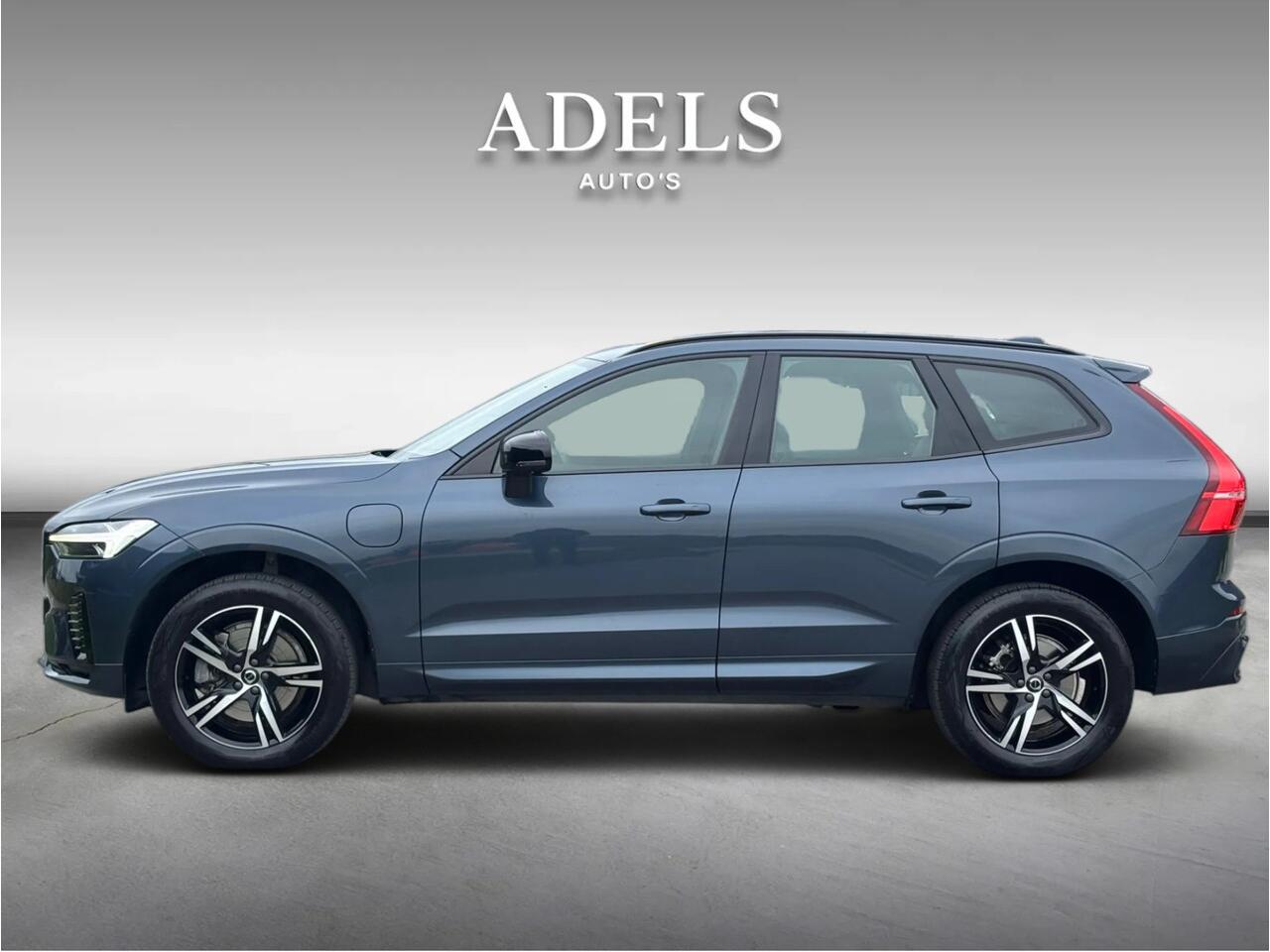 Volvo XC60 2.0 T6 Plug-in Hybrid AWD R-Design Panodak Harman Kardon Trekhaak Dealer Onderhouden