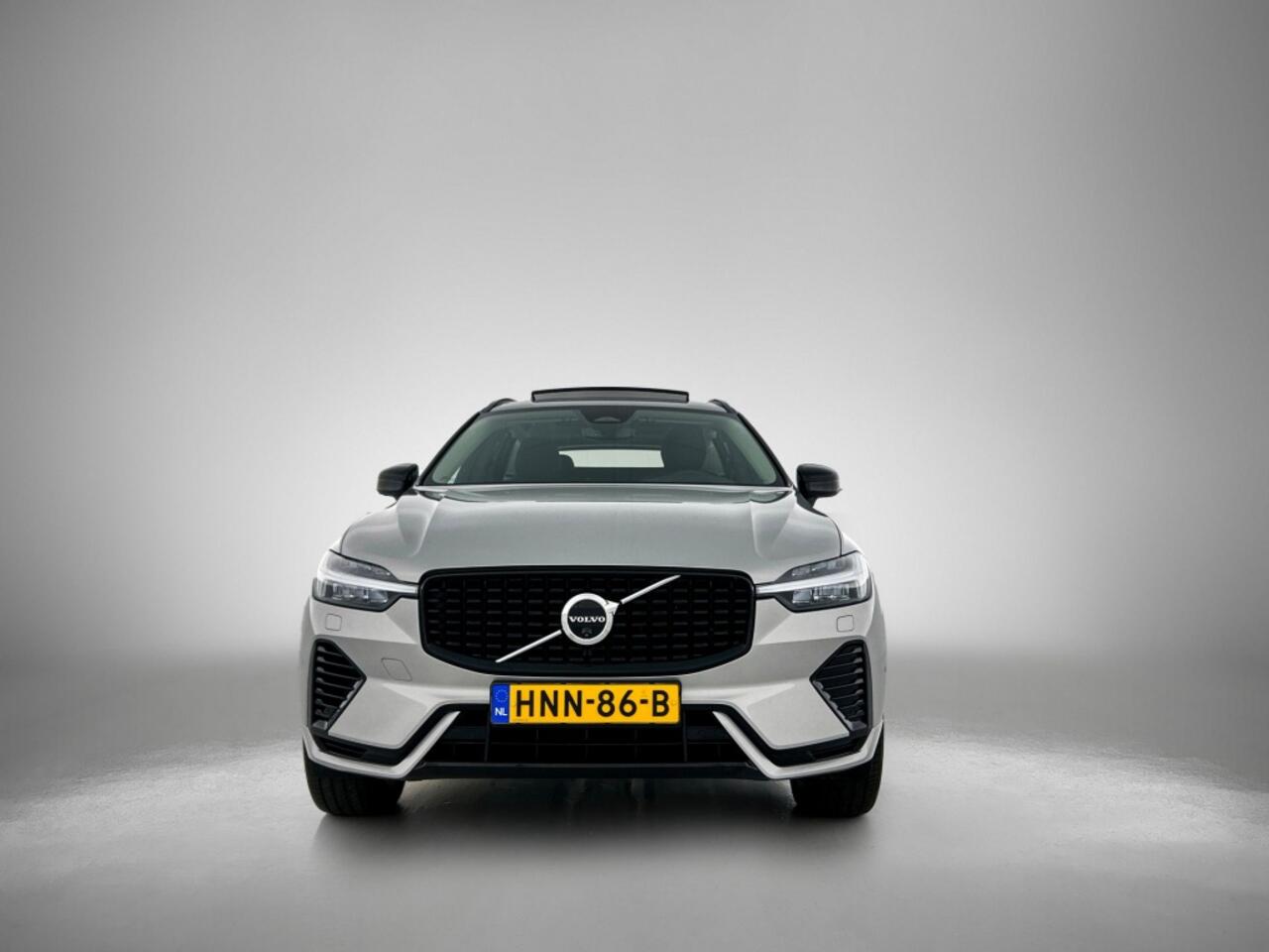 Volvo XC60 T6 AWD Ultra Dark Plug-In Hybrid