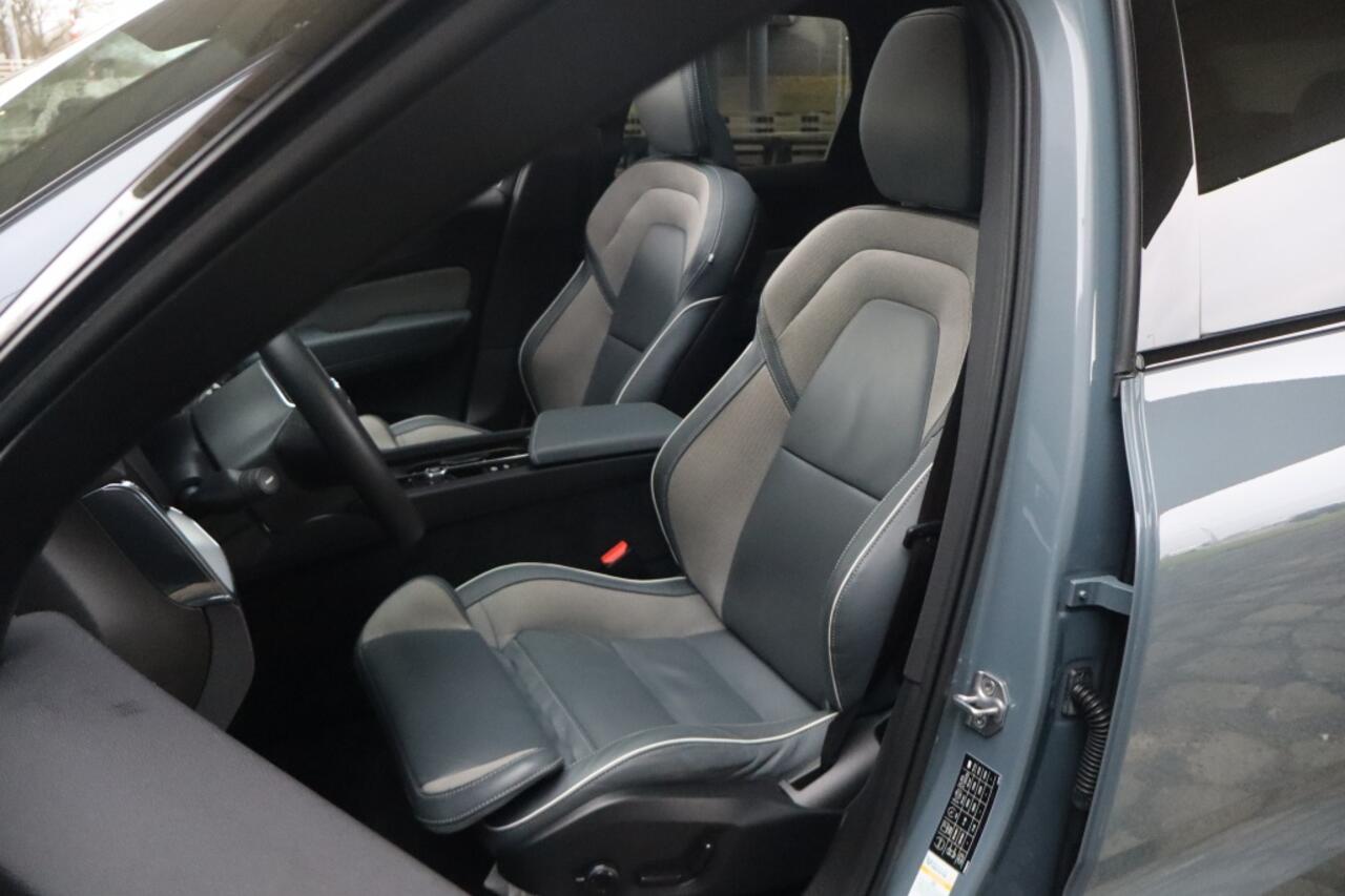 Volvo XC60 2.0 Rech. T6 R-Design | Trekhaak | Schuifdak | LED | Compleet