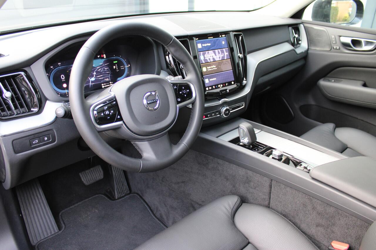 Volvo XC60 2.0 T8 Plug-in hybrid AWD Plus Dark | Head-Up | H&K | Panoramadak | 360 Camera