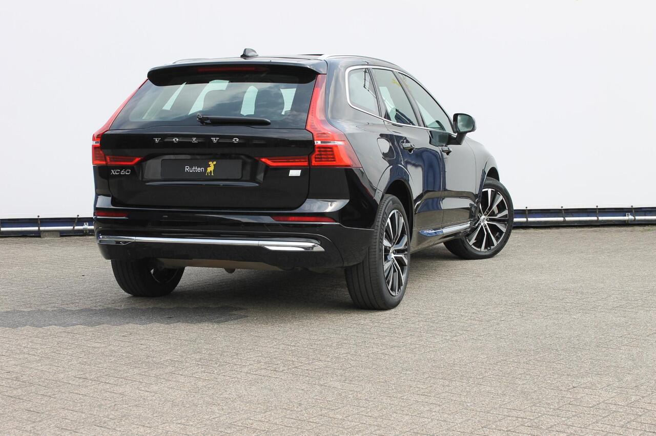 Volvo XC60 T6 350PK Automaat AWD Ultimate Bright Head up display / Google infotainment / Panoramisch schuif-kanteldak / Lederen bekleding / 20" lichtmetalen velgen / Apple Carplay