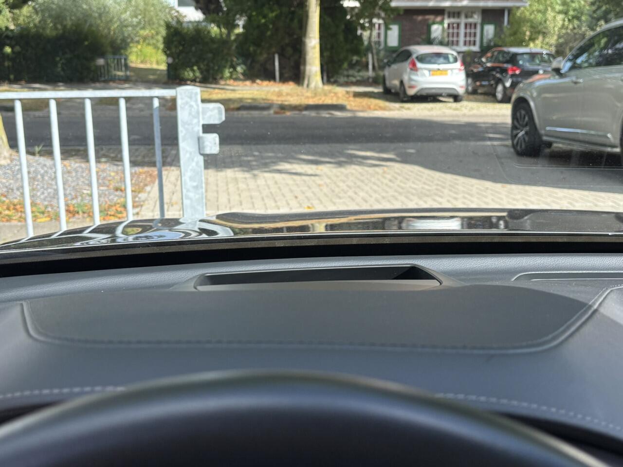 Volvo XC60 T8 AWD Inscription HeadUp 360 Luchtvering Harman Kardon Keyless