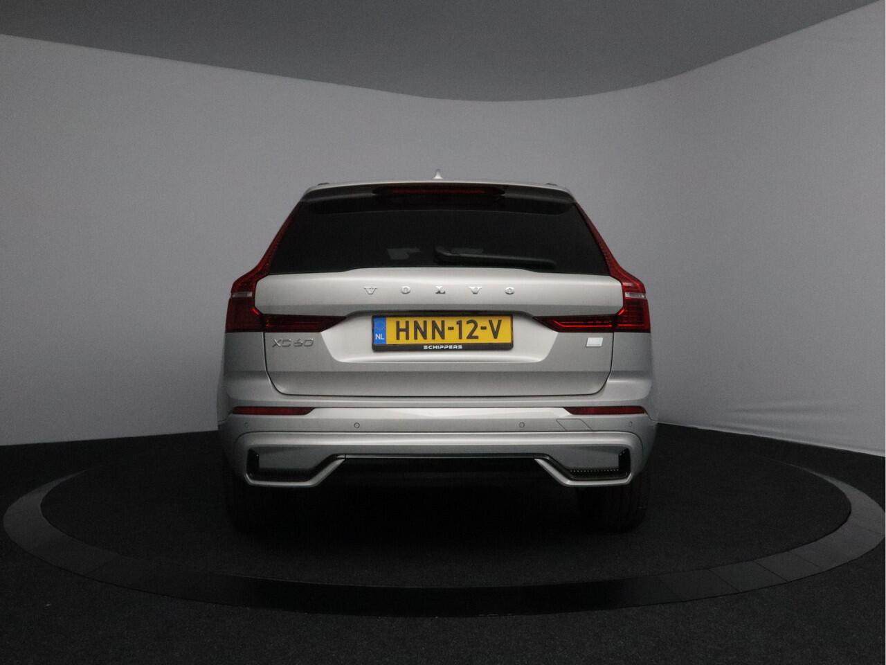 Volvo XC60 2.0 T8 Plug-in hybrid AWD Plus Dark | 455pk