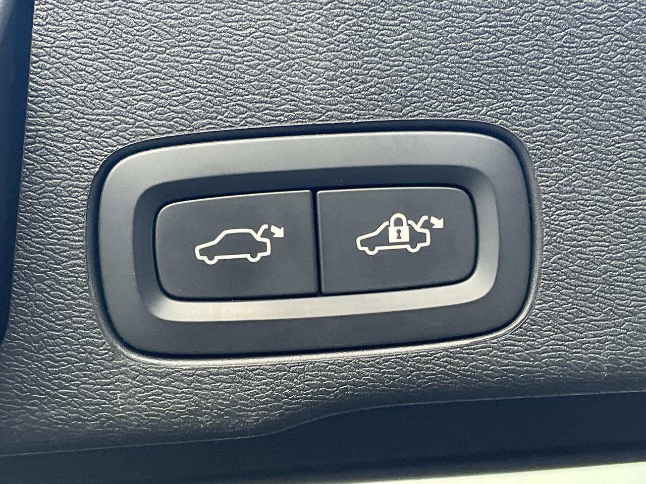 Volvo XC60 2.0 Recharge T6 AWD PHEV Pano Elek.Trekhaak HK Hud Leer 360Cam Memory Polestar