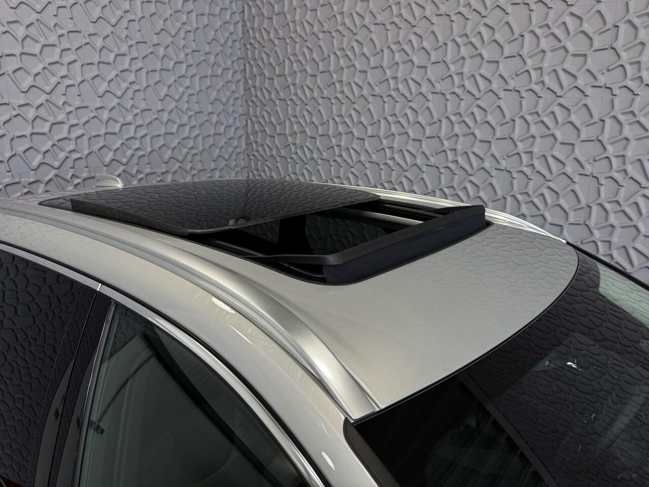 Volvo XC60 ?NIEUWE AUTO? 2.0 T6 350PK PHEV LEER AWD LONG RANGE PANORAMA PERF.AUDIO ELEK.KLEP phev ? Top Auto's Wijchen , Altijd een Ruim aanbod van Volvo's i BUSINESS / CORE / BRIGHT / DARK / ULTRA DARK / PLUS DARK / BLACK EDITION / ESSENTIAL / T6 / T8 ?