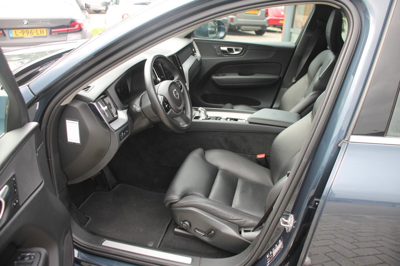 Volvo XC60 2.0 T8 Twin Engine AWD Inscription ? Panoramadak ? Leer ? Electr. trekhaak ? CarPlay