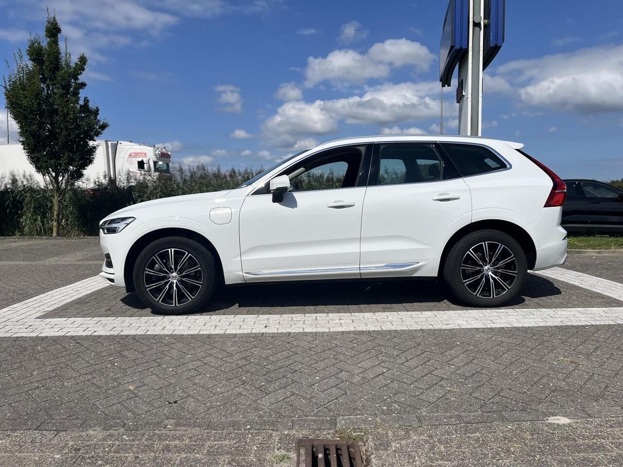 Volvo XC60 Recharge T6 AWD Inscription | Harman/Kardon | 360 Camera | Heads-up display | Memoryseats |
