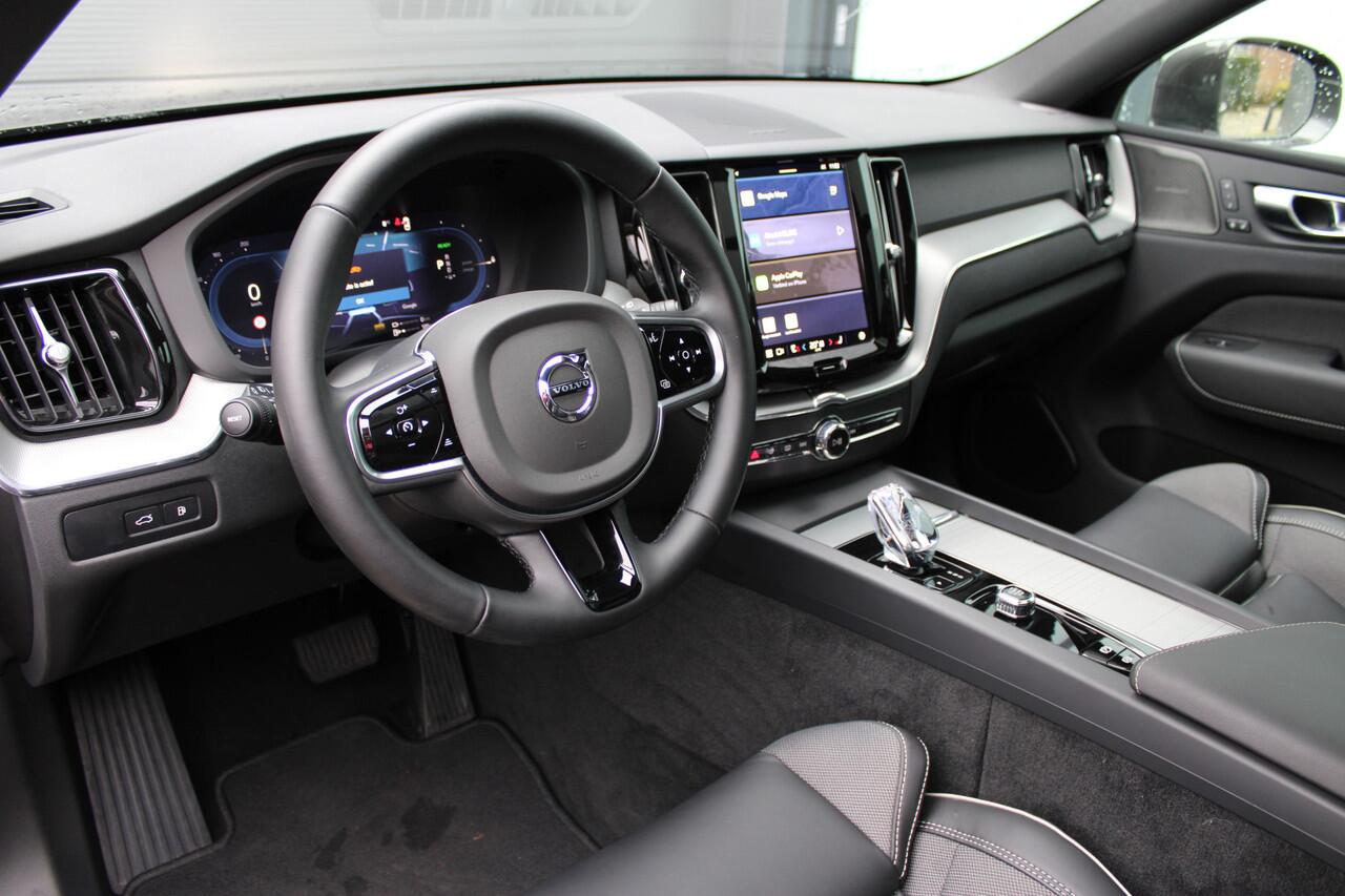 Volvo XC60 2.0 T8 Plug-in hybrid AWD Plus Bright | Luchtvering | Trekhaak | H&K | 360 Camera | Full