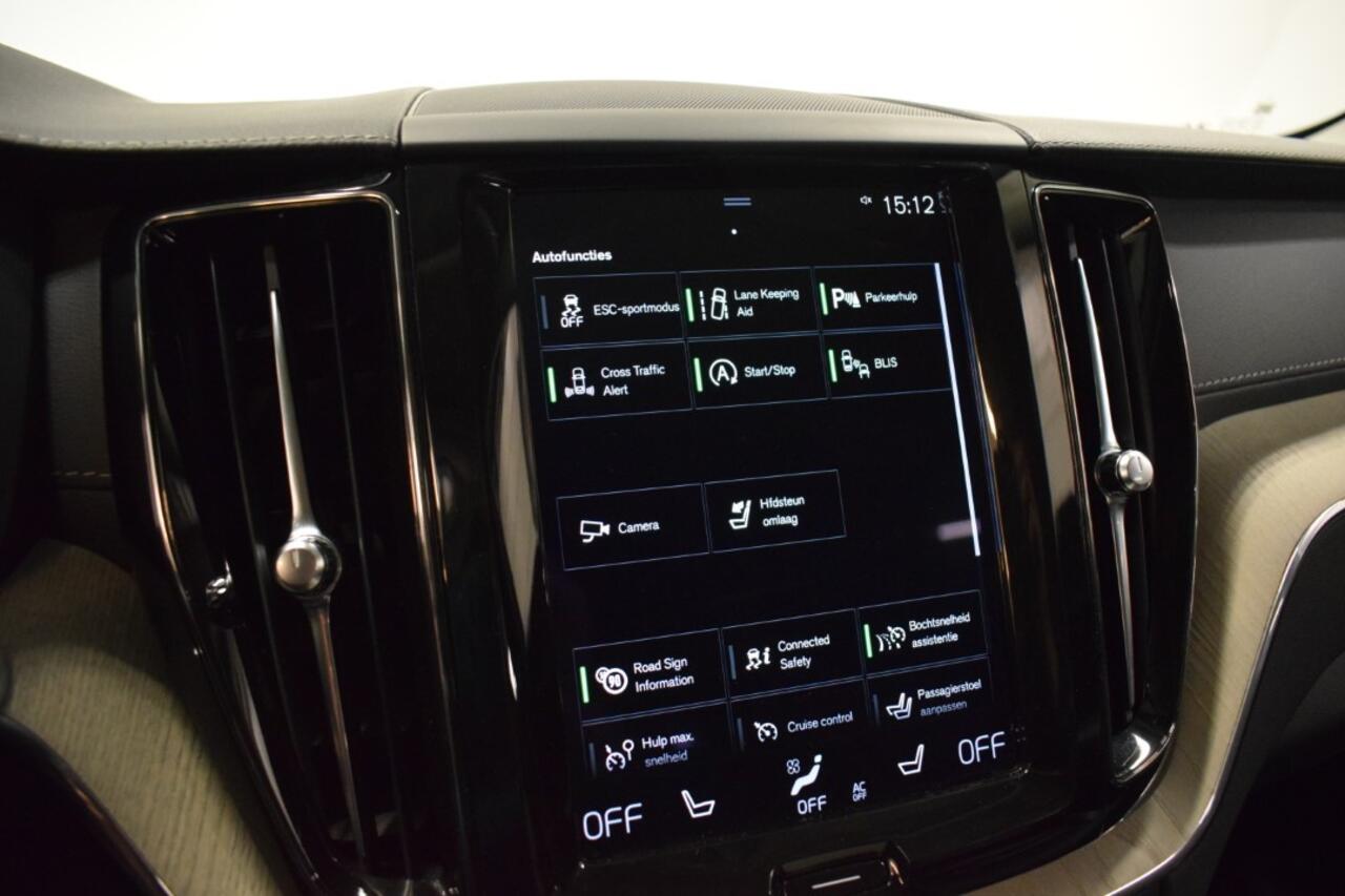 Volvo XC60 2.0 B5 250pk AUT8 Inscription Trekhaak 2300kg/ Massage stoelen/ stoel verw. Koeling/ Camera/ Adapt. Cruise