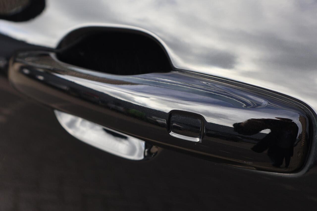 Volvo XC60 B4 Inscription | Privacy glas | BLIS | Camera