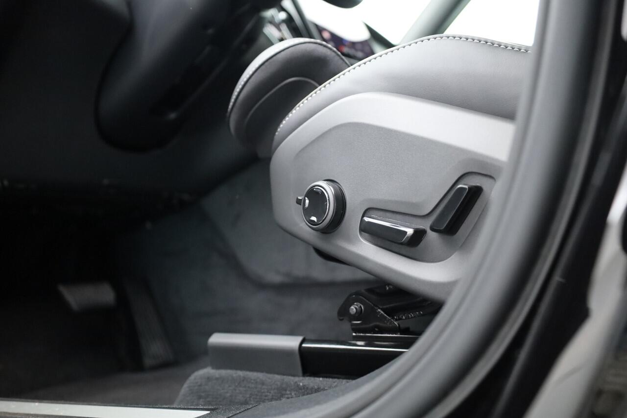 Volvo XC60 2.0 T6 Plug-in hybrid AWD Plus Black Edition | Pano | 360Cam | Stoel- Stuurverw. | Memory | Harman Kardon | CarPlay | 21''