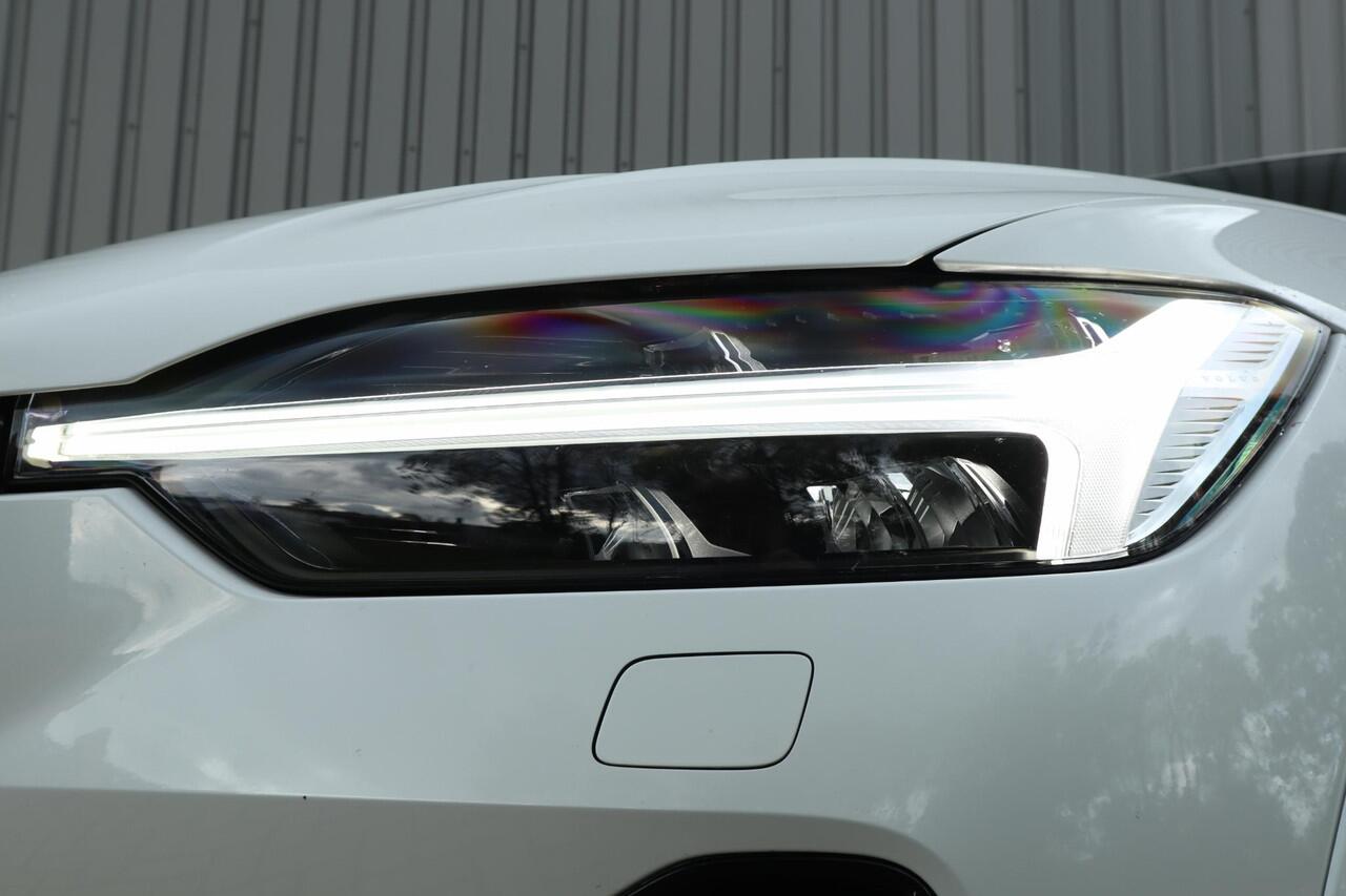 Volvo XC60 2.0 T8 Plug-in-hybrid AWD Polestar Engineered | 360-camera | Verstelbare schokdemping | Schuif/kanteldak | 22" velgen | BTW | Trekhaak |