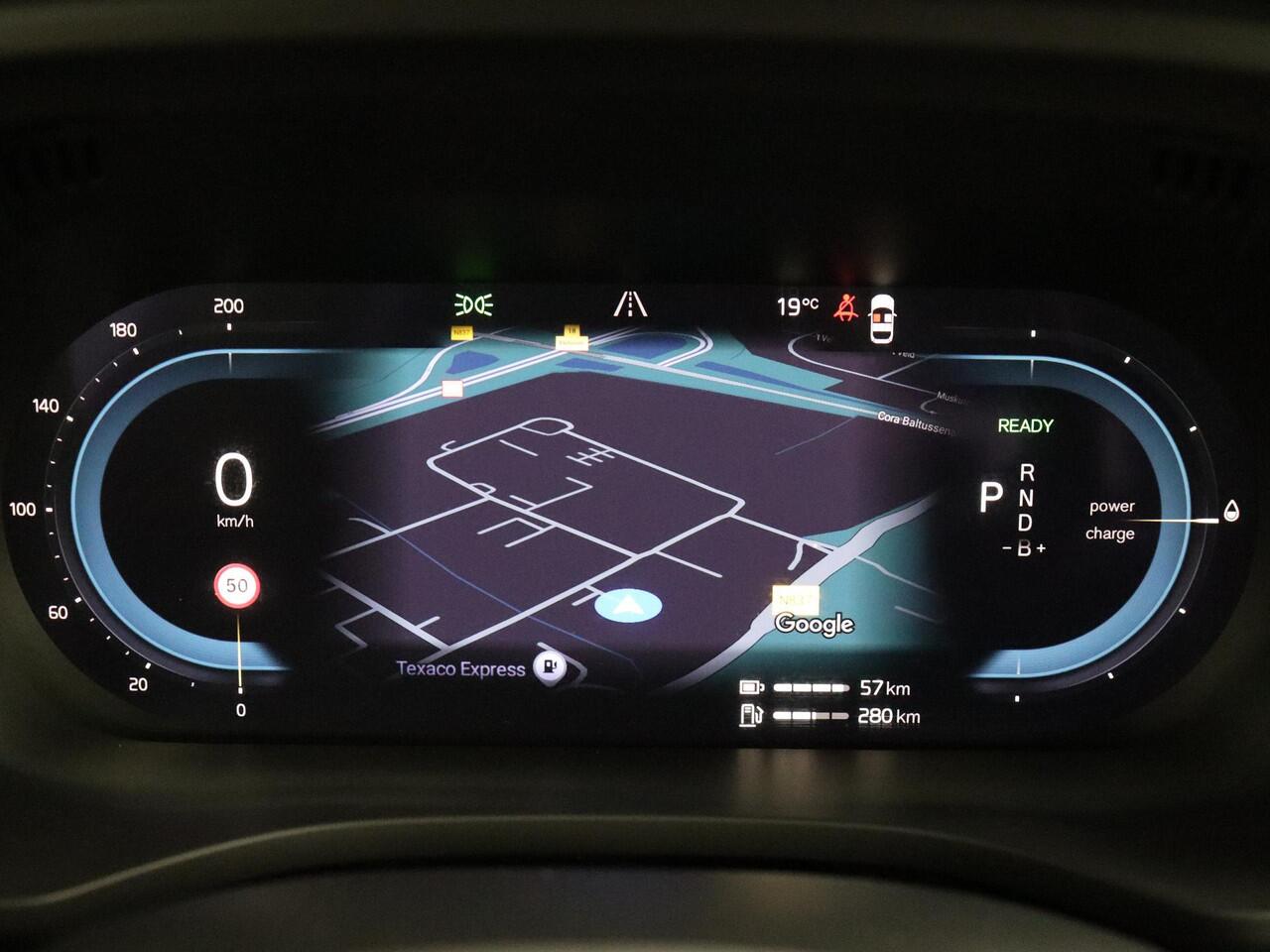 Volvo XC60 2.0 Recharge T6 AWD R-Design SilverDawn met Glossy Black pakket!