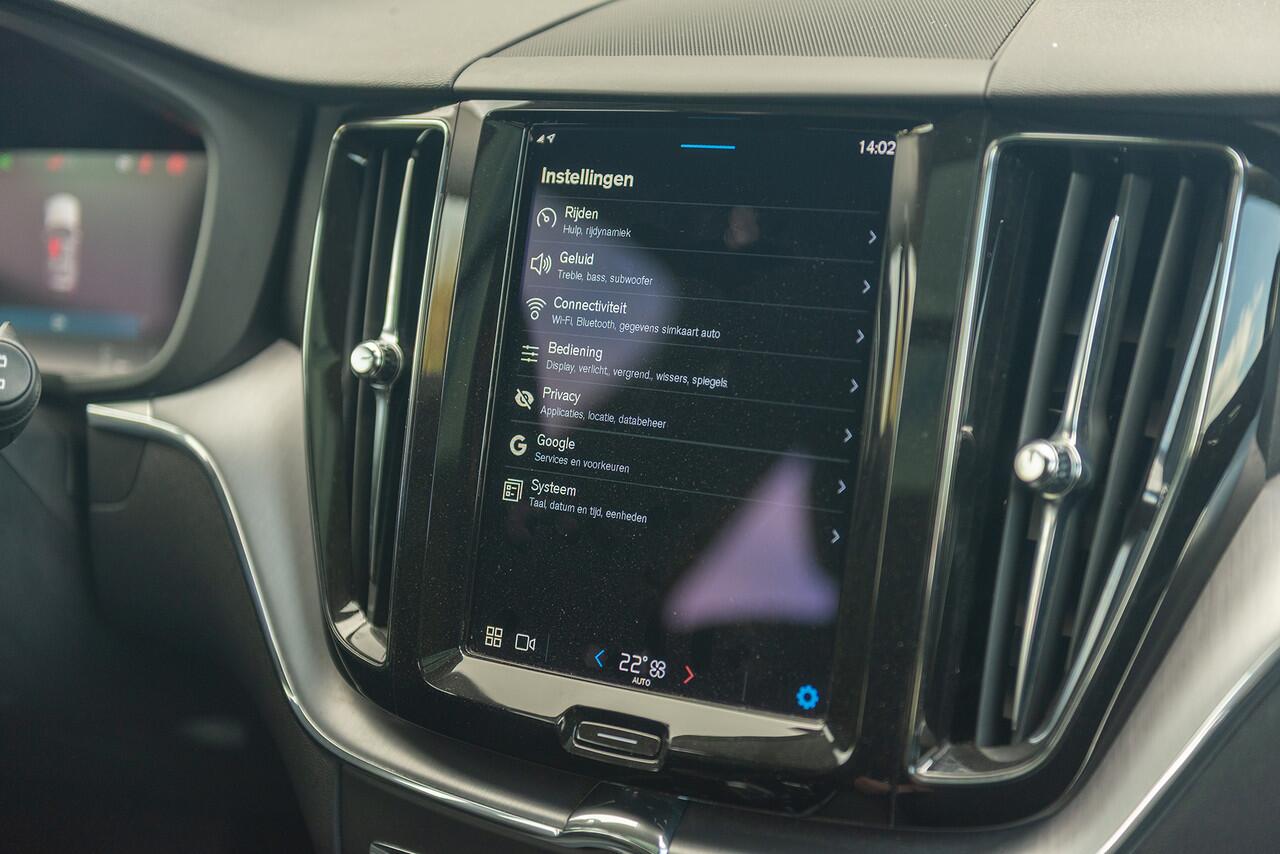 Volvo XC60 T6 Aut. Inscription Facelift Leder Parkeercamera 340pk