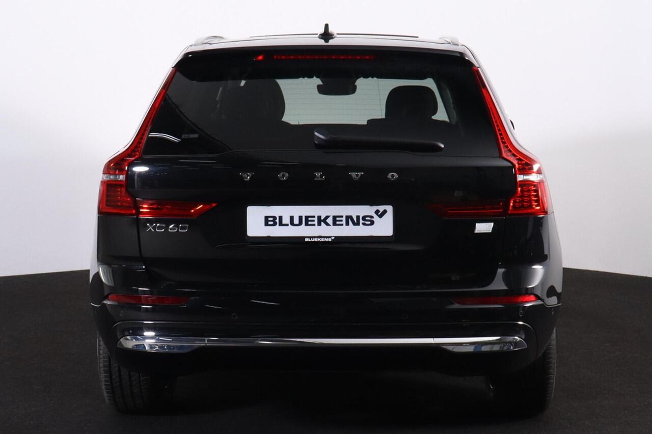 Volvo XC60 T8 Recharge AWD Plus Bright - Panorama/schuifdak - IntelliSafe Assist & Surround - 360º Camera - Verwarmde voorstoelen, stuur & achterbank - Parkeersensoren voor & achter - Elektr. bedienb. voorstoelen met geheugen - Draadloze tel. lader - Extra getint gl